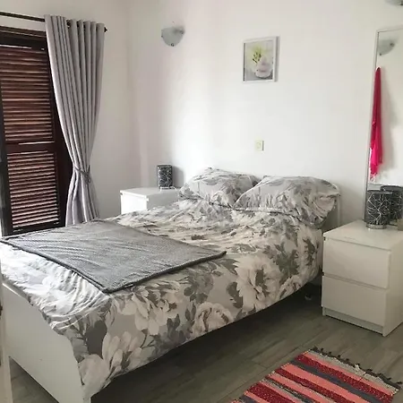 Olhos De Agua Apartment Apartman